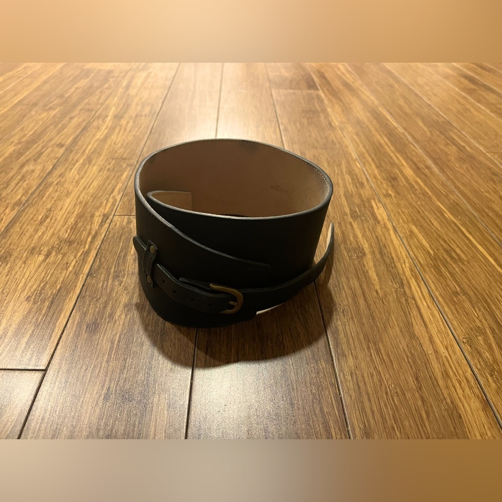 Black leather waist belt (Aritzia, XS)